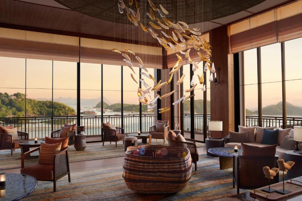  Ta Aktana Aluxury Collection Resort & Spa