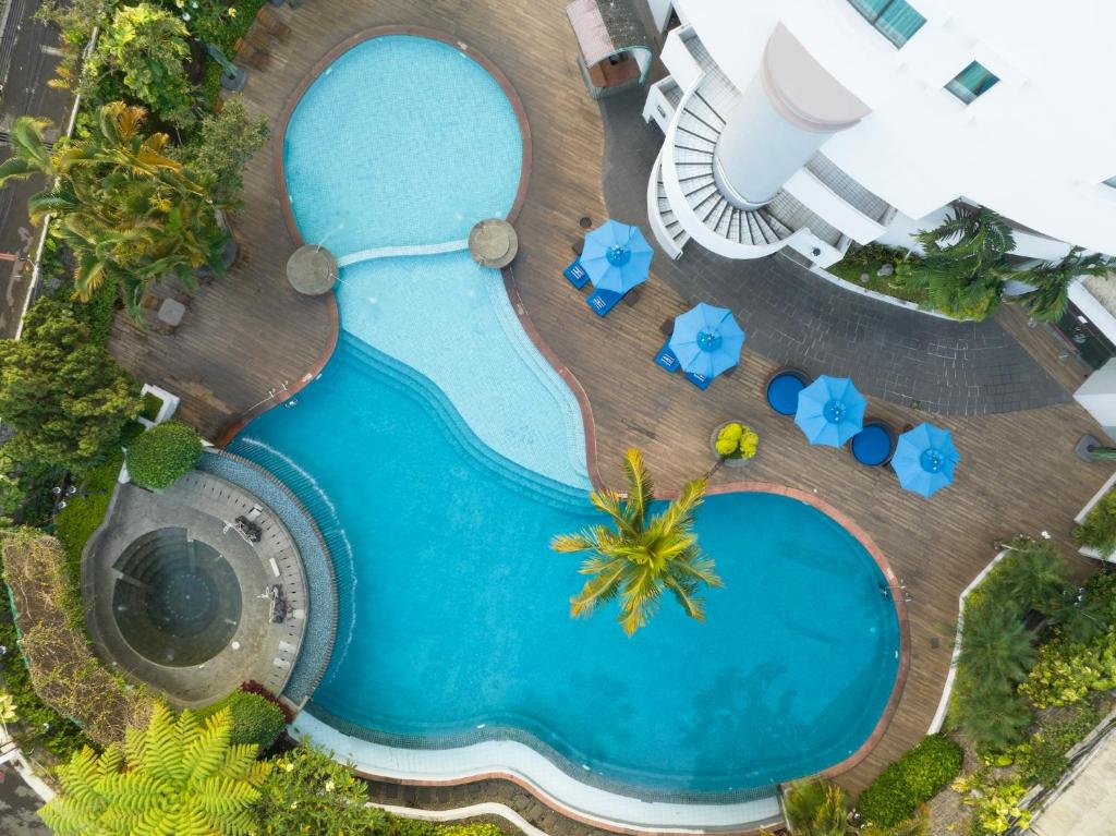 ARTOTEL Suites Aquila - Bandung