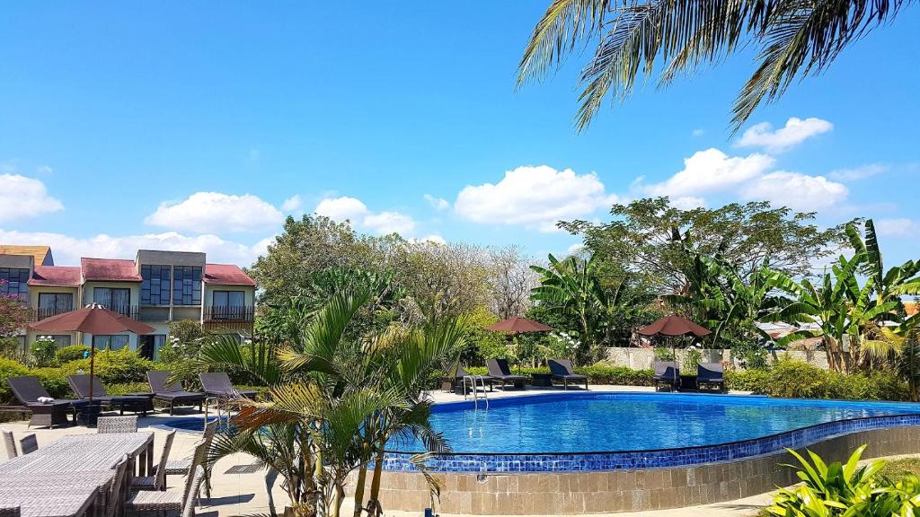 Luwansa Beach Hotel