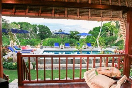 Harta Lembongan Villas